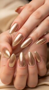 10. Champagne Glazed Nails