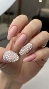 4. Pearl Accent Nails