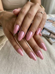 2. Pink Chrome Acrylic Nails